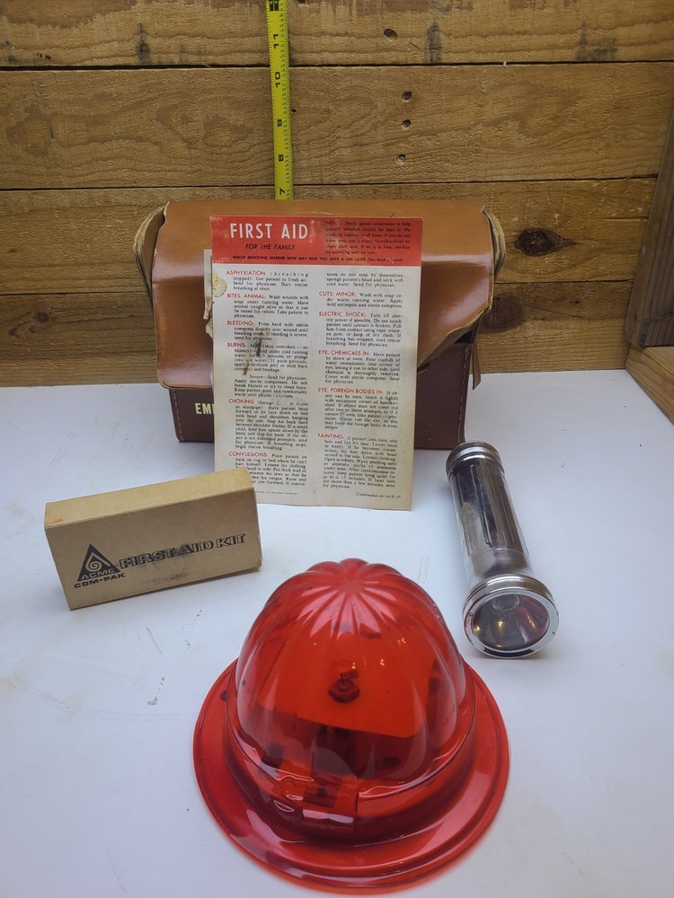 Vintage Highway Emergency Kit W Leather Case & Complete First-Aid kit