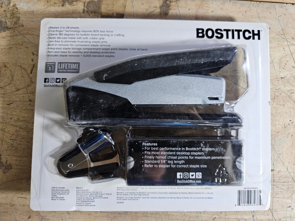 Bostitch Premium Desktop Stapler Value Pack Staple Remover + 5000 Staples