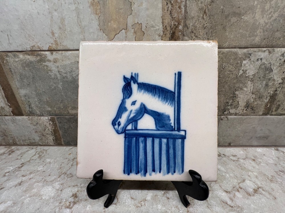 M.A Hadley Look Horse In Stall Tile