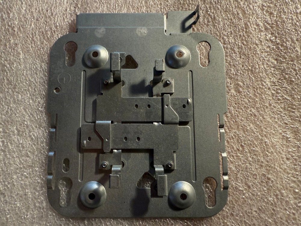 Cisco Wireless Access Point Bracket 692160-03