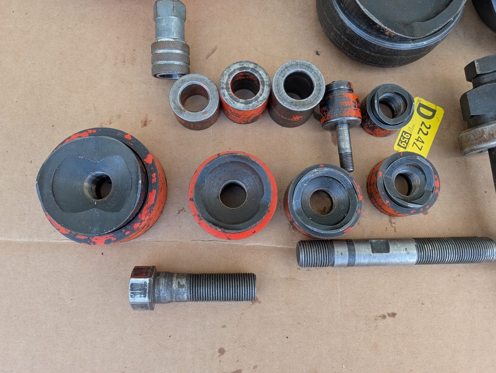 Greenlee 767 Knockout Set