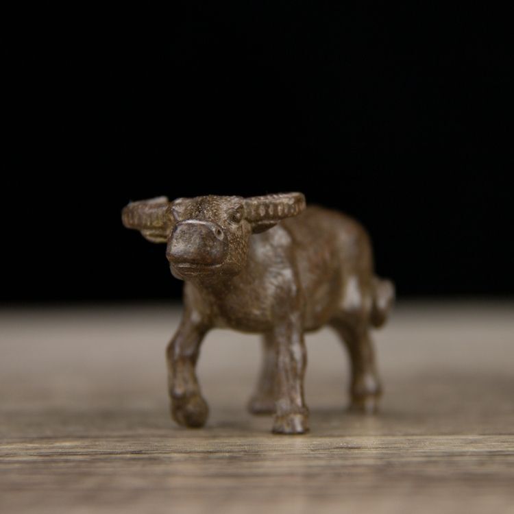 Chinese Antique Buffalo Statue Small Ornaments