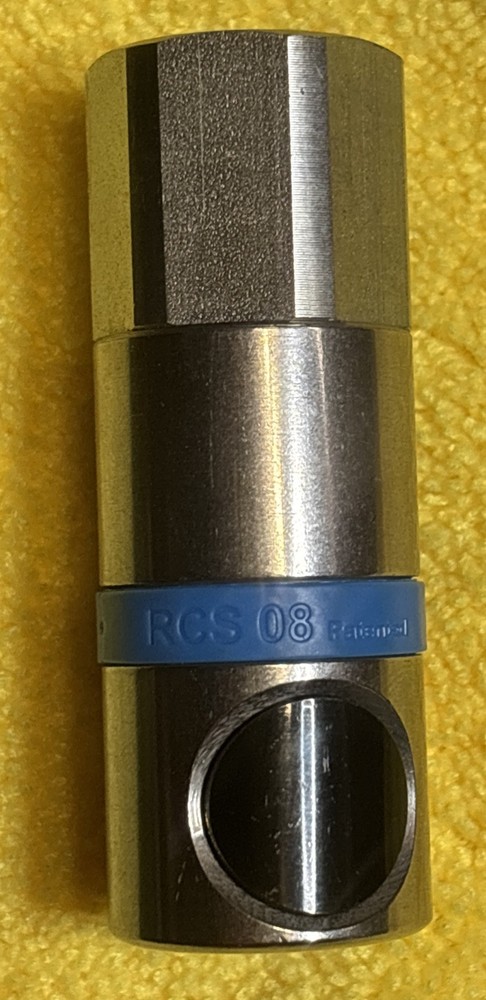 Staubli RCS08.1203 Automatic Quick Release Coupling 1/2” NPT Female Socket