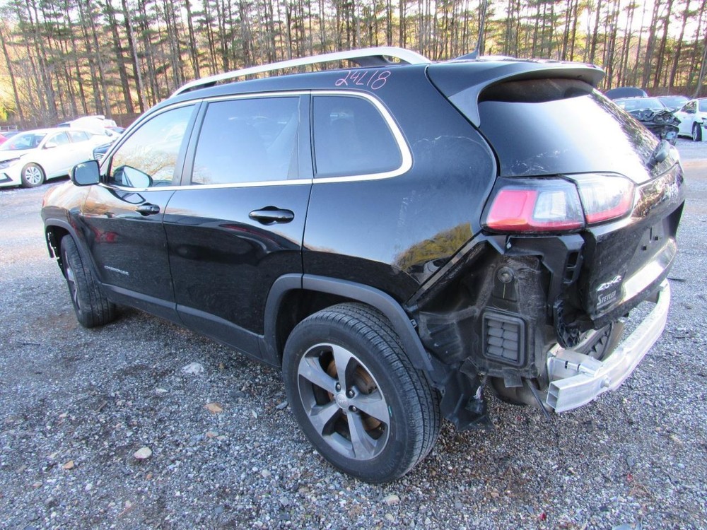 CHEROKEE 2019 Glove Box 1014889