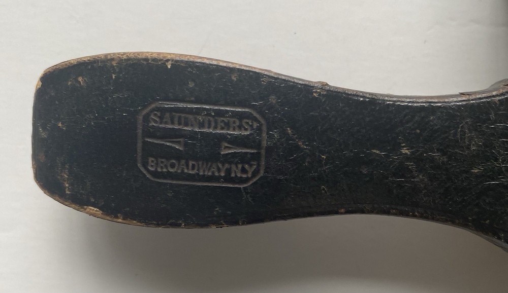 Vintage Saunders Metallic Tablet RAZOR STROP Strap