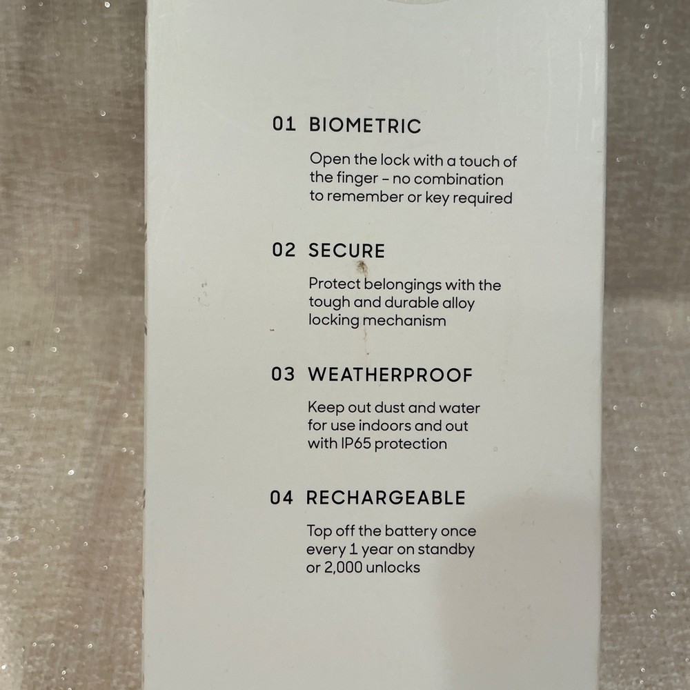 Sharper Image DIGITAL FINGERPRINT PADLOCK, Black.