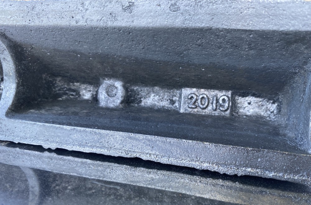 Machined 18" Iron Straight Edge/Prism/Parallel/Level. Featherweight
