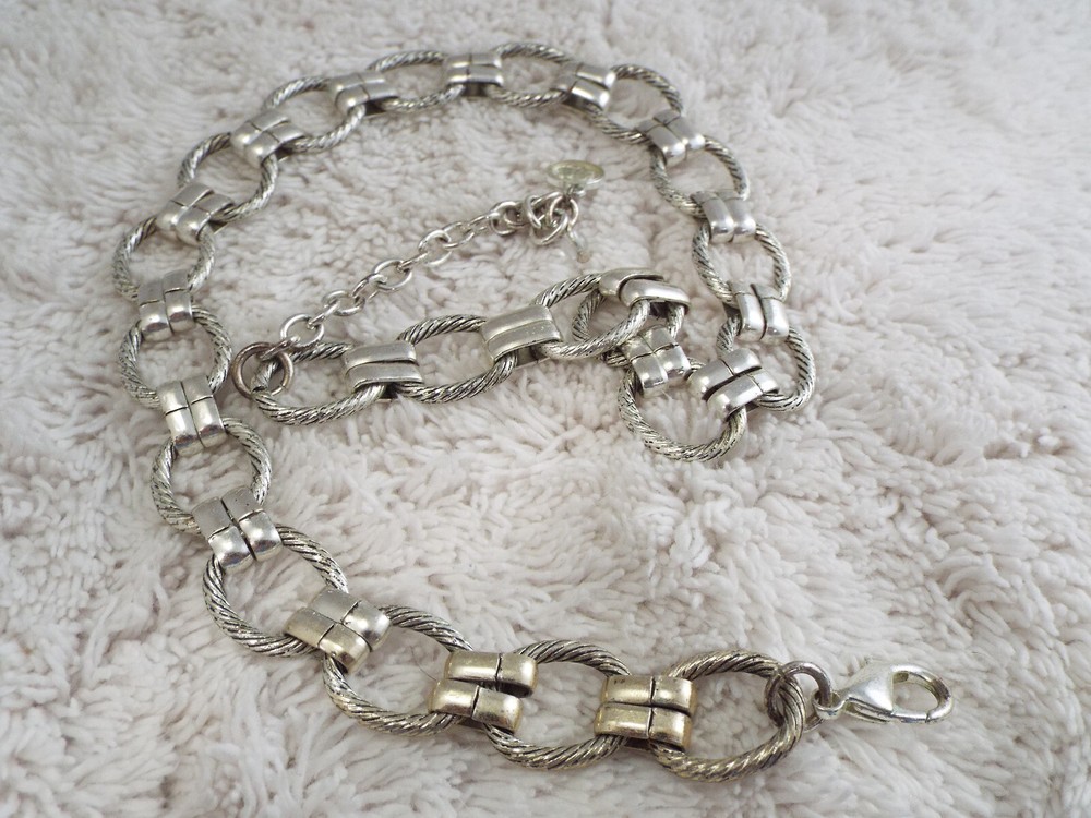 Silvertone Chain Necklace (B19)