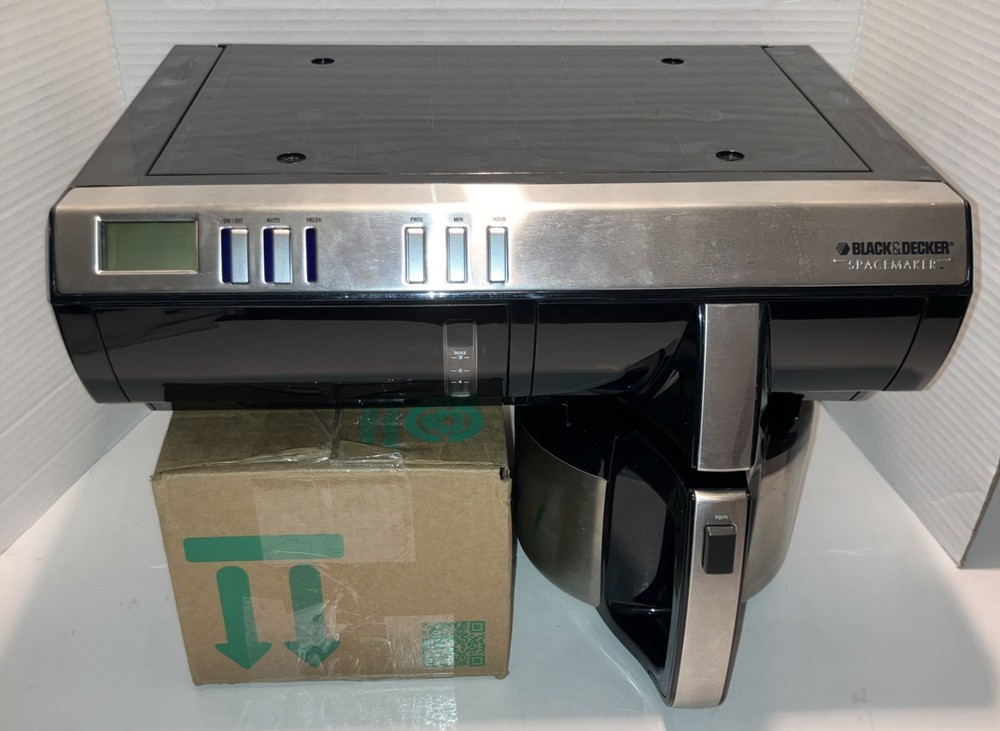 Black & Decker Spacemaker SDC850 Under Cabinet 8 Cup Coffee Maker - EUC -READ