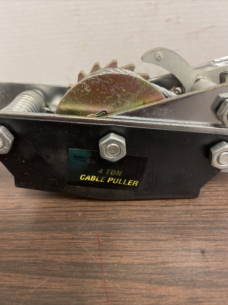 Haul Master P/N 00543. 8,000 Lbs. Cable Winch Puller