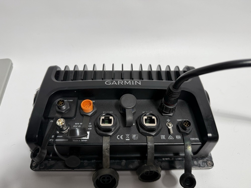 Garmin GPSMAP 7608XSV GPS Chartplotter Display