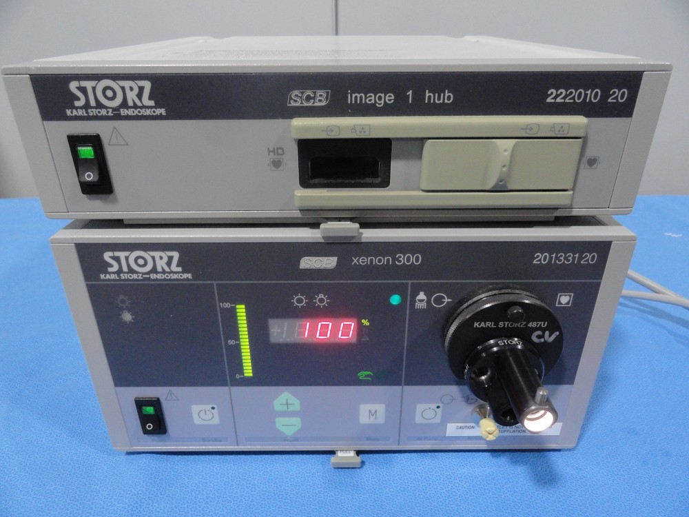 Storz Image 1 Camera HUB 222010 20 & 201331 20 Light Source Endoscopy