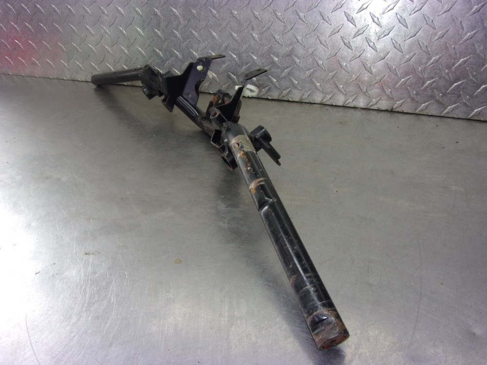 932 B PIAGGIO BV 200 2003 OEM HANDLE BAR HANDLEBAR (STRAIGHT)