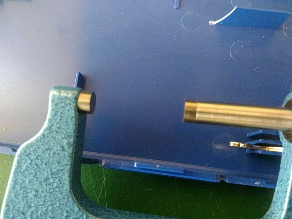 Outside Micrometer 2-3" .0001" Graduation W/Carbide Tips