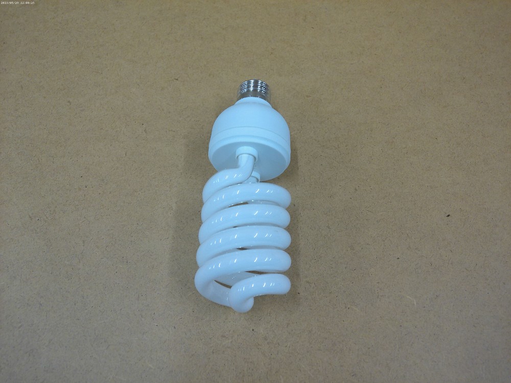 EMART 45W 5500K Full Spectrum Light Bulb
