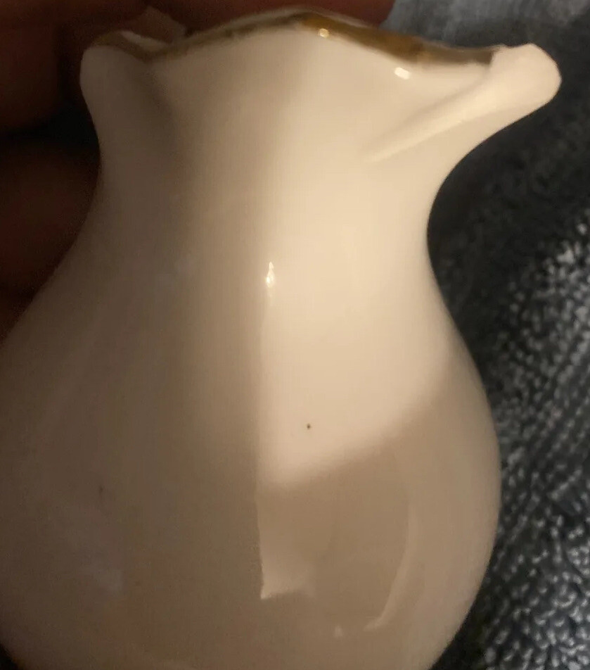 QUEEN MARY Souvenir mini Pitcher A BOND BETWEEN TWO NATIONS