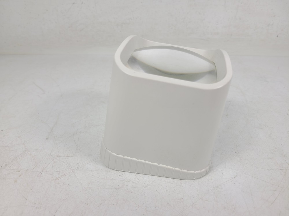 PowerMag Plus LED Standing Illuminated Magnifier Schweizer Germany 3X 8D TESTED