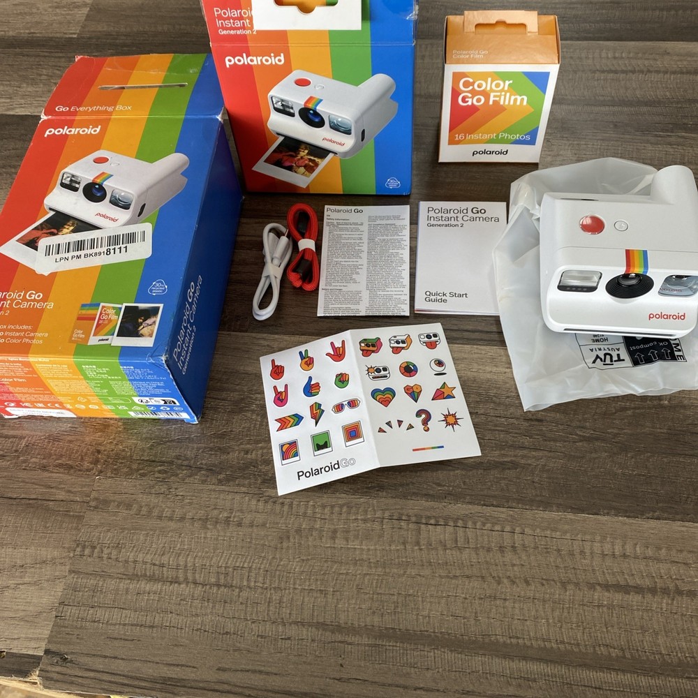 Polaroid GO Gen 2 Everything Box White Open Box/az