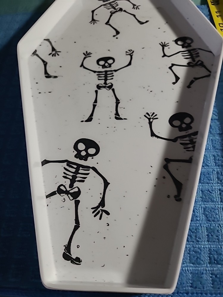 SKELTON TRAY (BIN N)