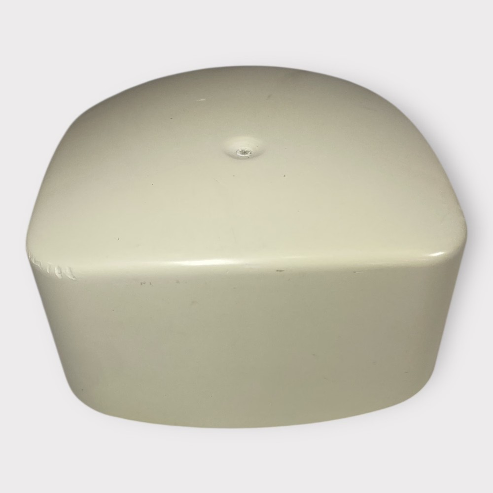 Raymarine STBD END-CAP for ALL Open Array Antennas 4' & 6' "SLIGHTLY DISCOLORED"