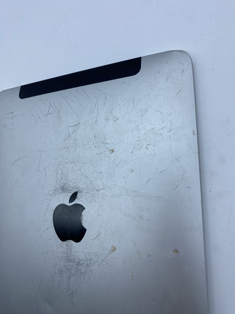 Apple iPad 1st Generation Model  A1337 32GB