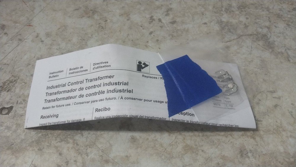Square D 9070T75D14 208VAC Input 24VAC Output 75VA Control Transformer