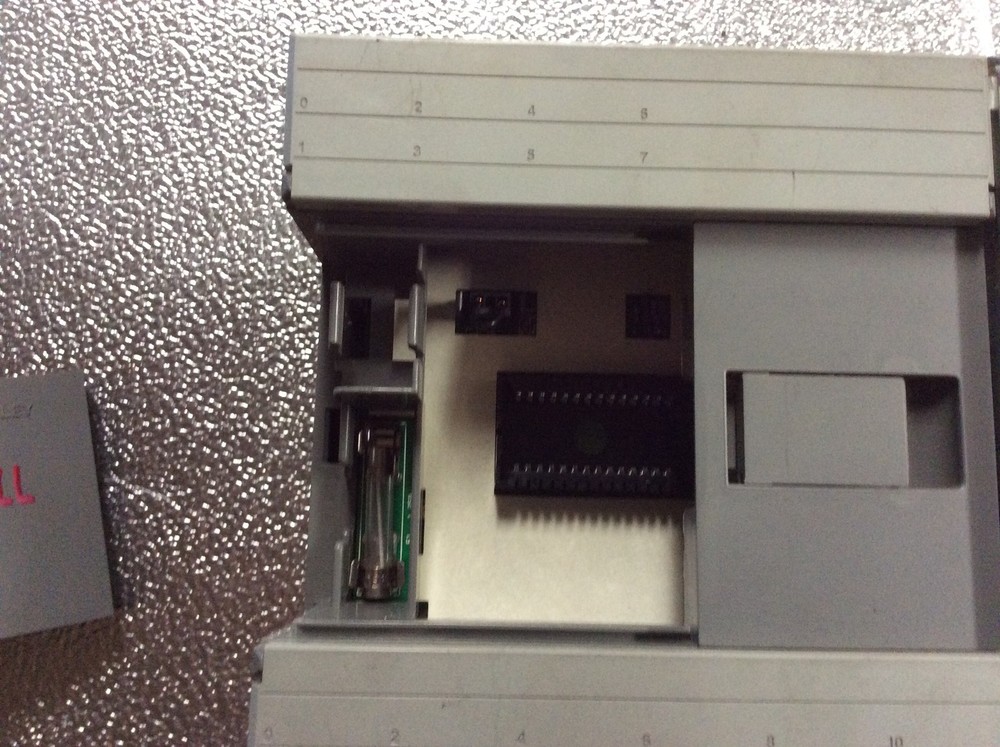 AB SLC 500 Programmable Controller, processor unit 20 I/O, #1747-L20C, frn-6,