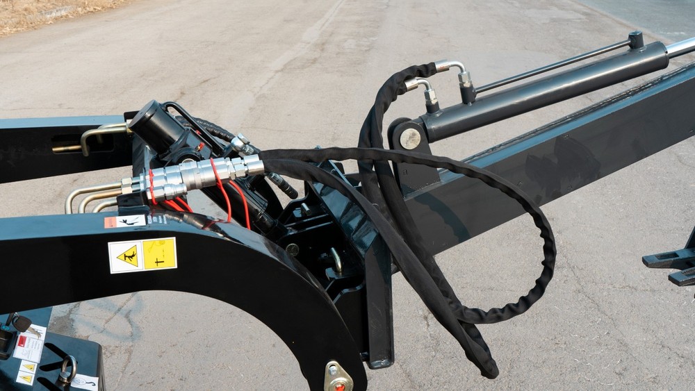 TYPHON Single Arm Backhoe Attachment for Mini Skid Steer STOMP X1300 & STOMP 509