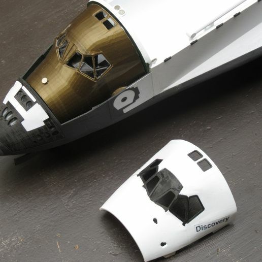 3d printed SPACE SHUTTLE STS31 HUBBLE DISCOVERY 1:48
