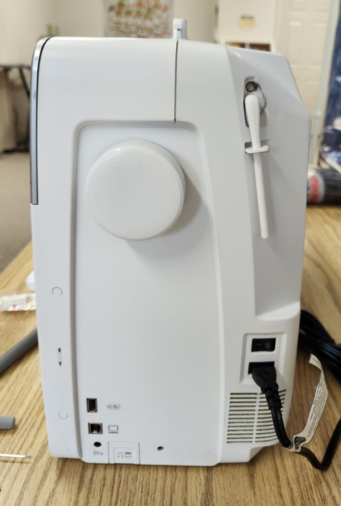 Bernina 740 Sewing Machine! Professionally Serviced!