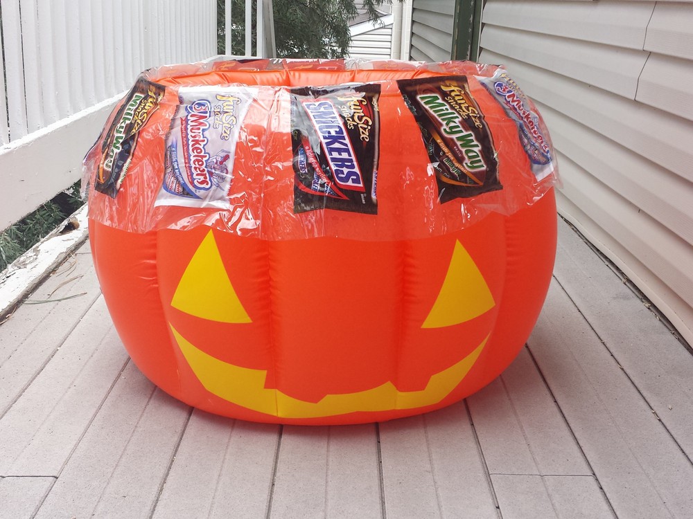 Mars Candy Co. Pumpkin Store Display