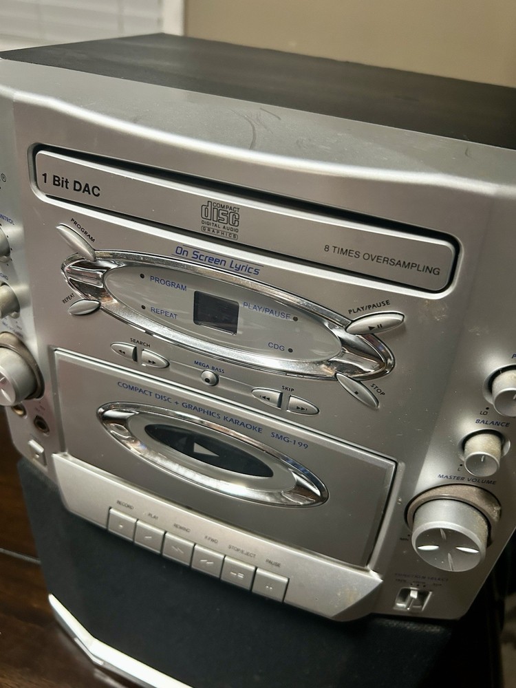 The Singing Machine Karaoke CD Cassette Mics Missing - Working Unit