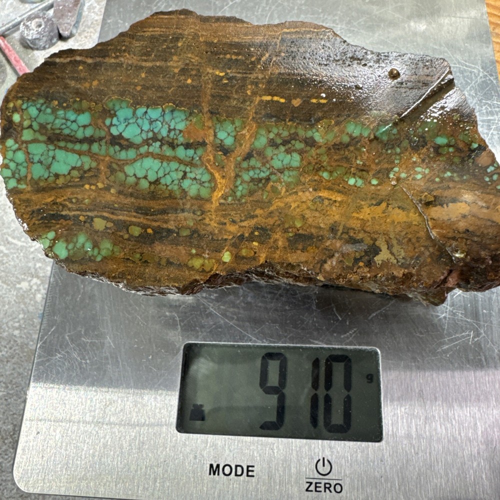 Natural Hubei Green Spider Web Pattern Two Pound , One Inch Thick Layer Through