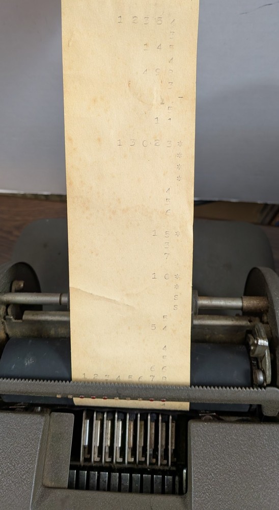 Vintage Remington Rand Adding Machine - 10 Key - WORKING