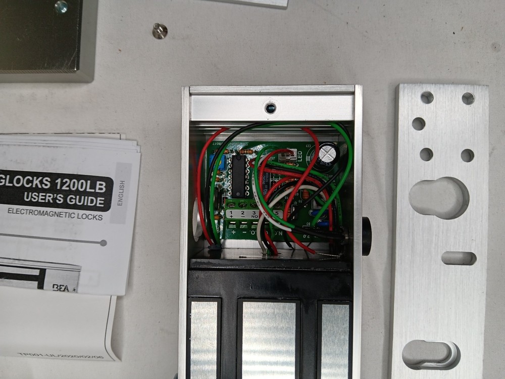 BEA 10MAGLOCK1ULDS