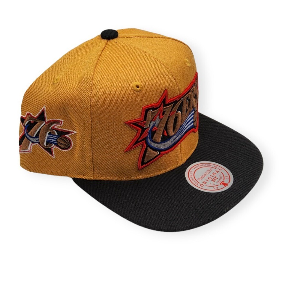 Mitchell & Ness Philadelphia 76ers Side Core 2.0 Adjustable Snapback Hat Cap