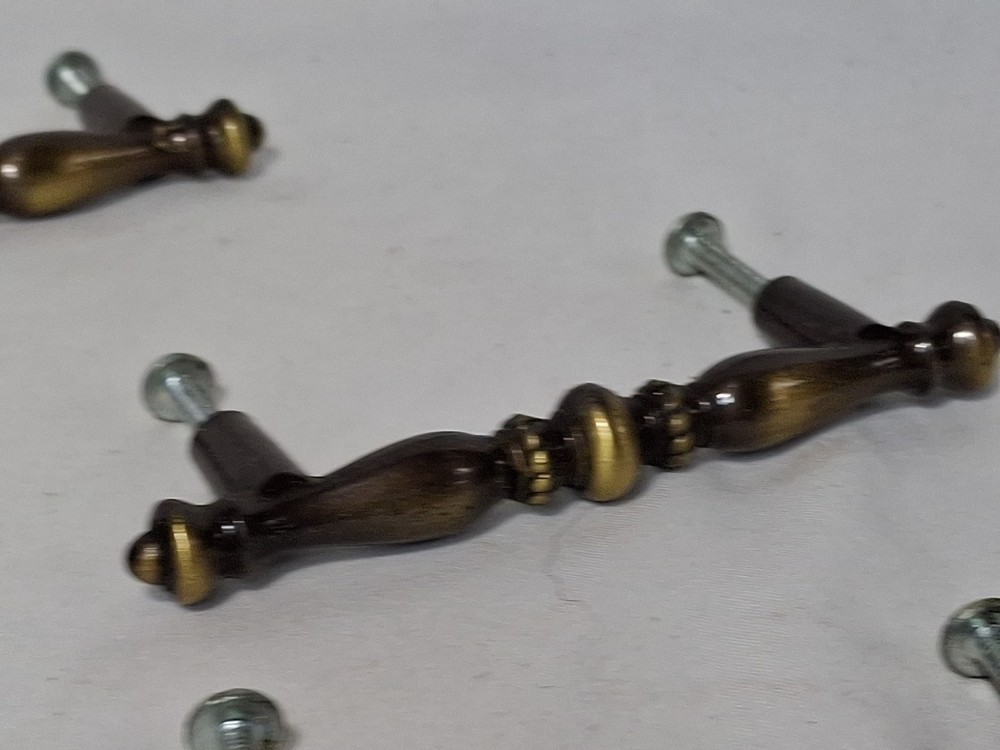 7 Vtg 1971 Amerock Brass Drawer Pull Handle, Carriage House Pattern