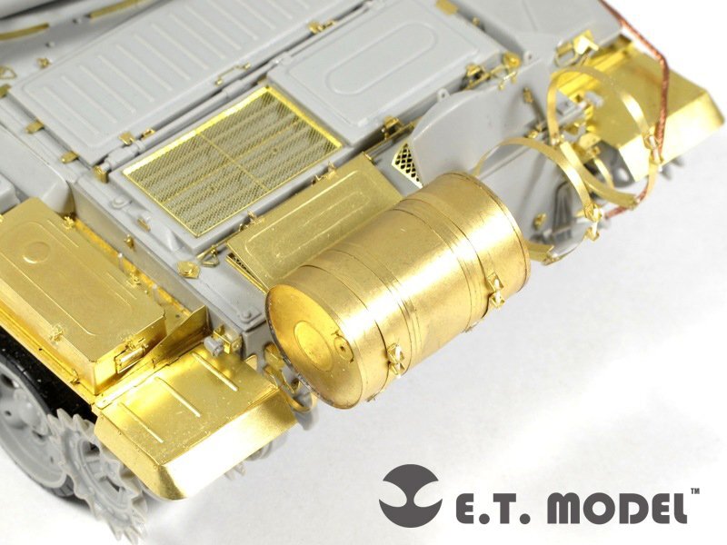 1/35 ET Models - E35-059 T-62 Fender Etching Parts for Trumpeter