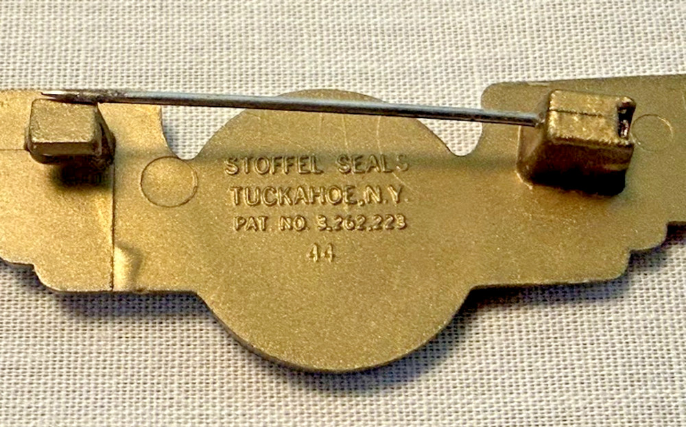 Delta Airlines Ready! 80s VTG 1.75" Pinback Button & Plastic Pilot Wings