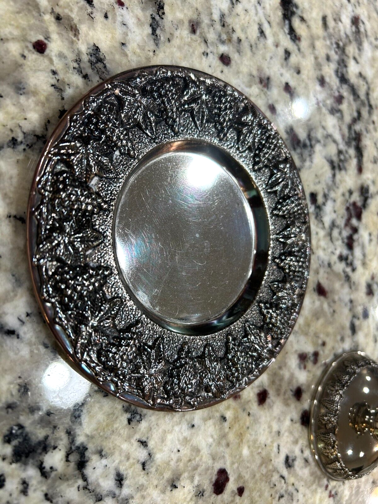 Karshi Jerusalem Kiddush Silver-Tone Cup And Tray Embossed Grape Leaf Design