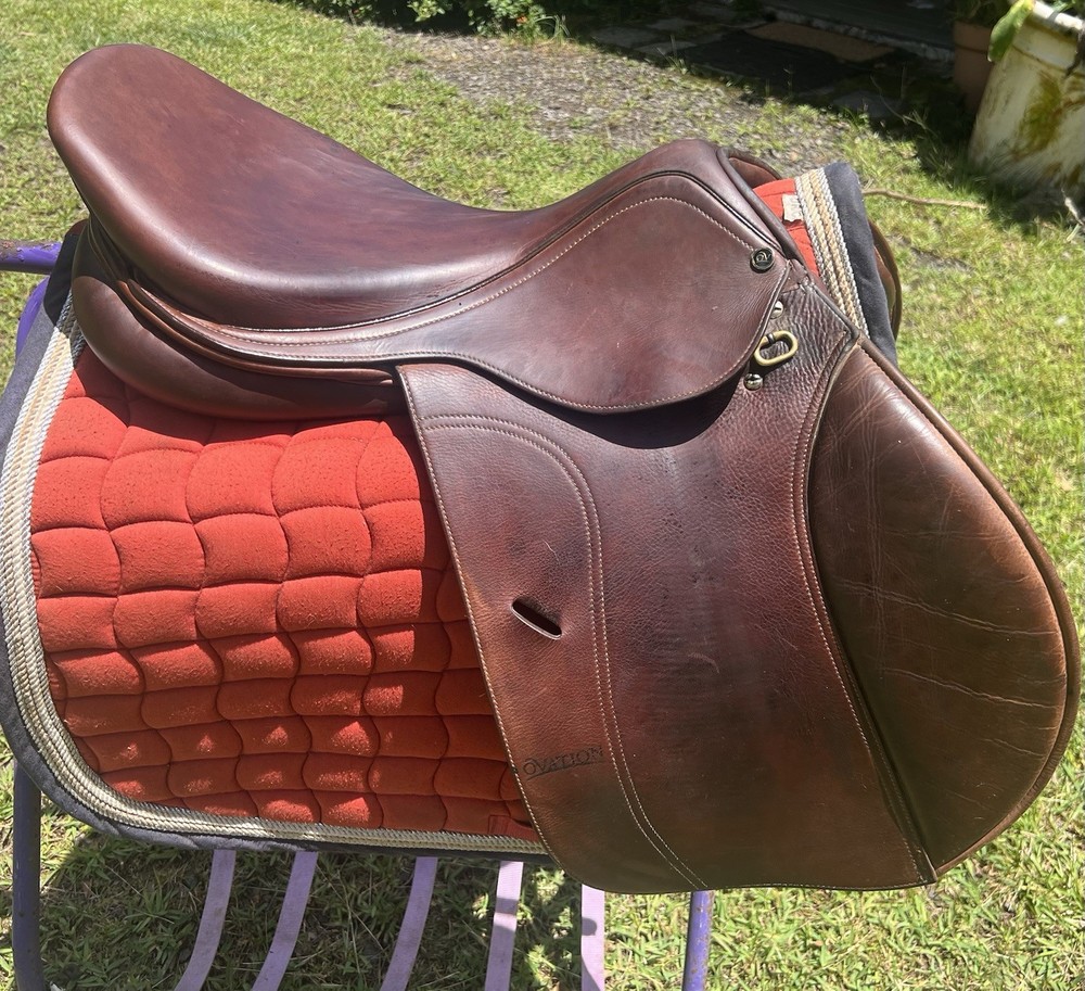 Ovation 18 San Telmo Saddle Medium Tree