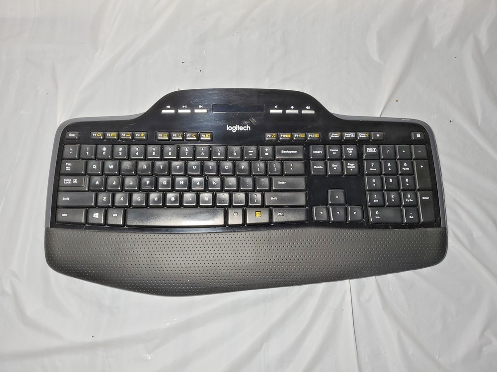 Logitech MK710 Wireless Keyboard (NO RECEIVER) 820-002969 Y-R0059 SC63243 08876