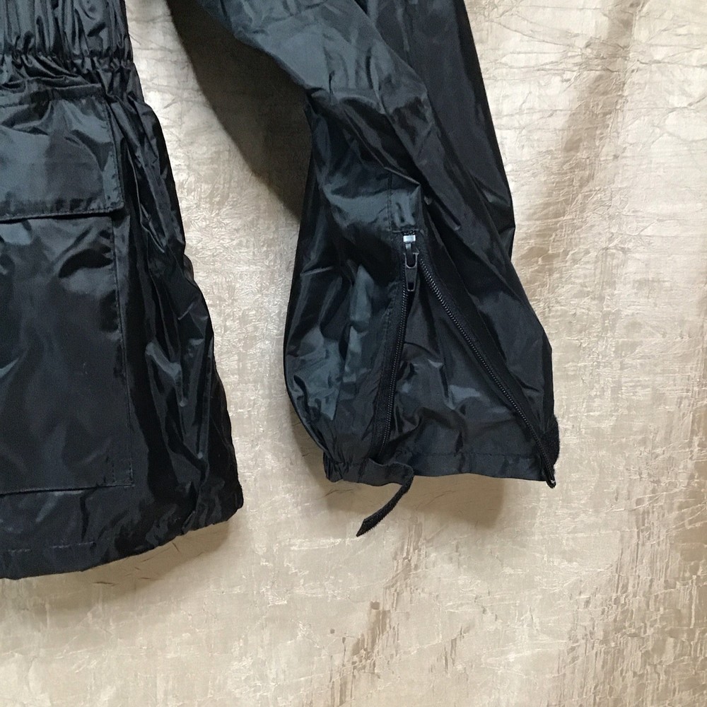 Thunder Under Motorcyclists Rain Suit. Jacket/Pants. Size Large.