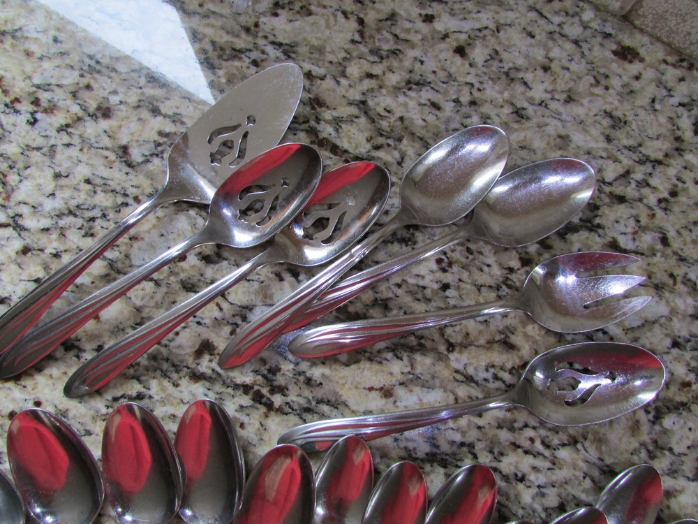 SUPERIOR DYNAMIC STAINLESS SILVERWARE FLATWARE SET 28 PCE MADE IN USA FREE SHIP