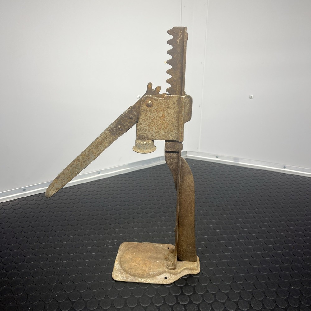 Vintage Bottle Capper