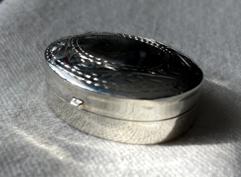 Sterling silver vintage etched oval pill box