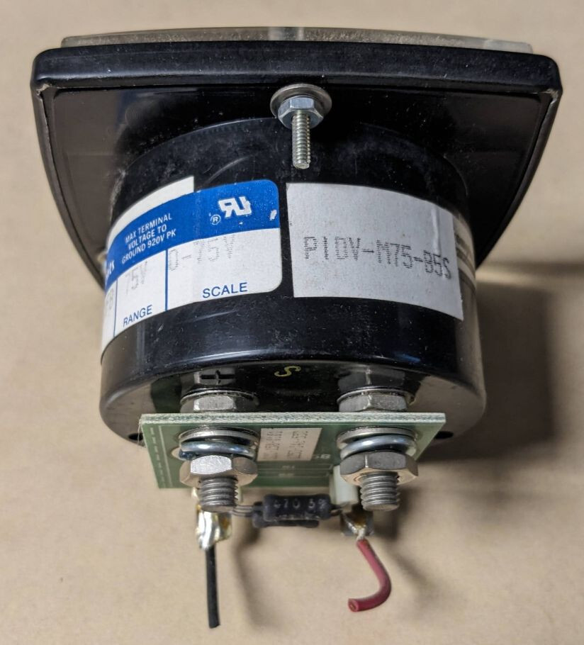 Crompton 016-01VA-PBPBSHFB Fiesta 0-75 Volts DC Panel Meter