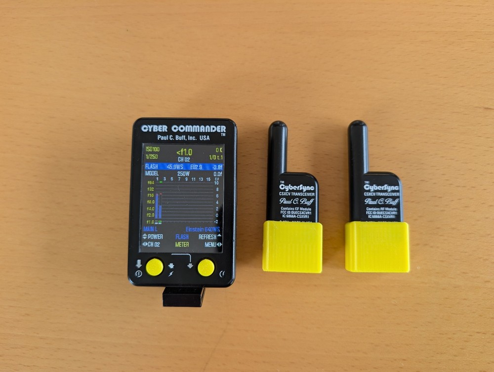 Paul C. Buff Cyber Commander + 2x CyberSync CSXCV Transceivers