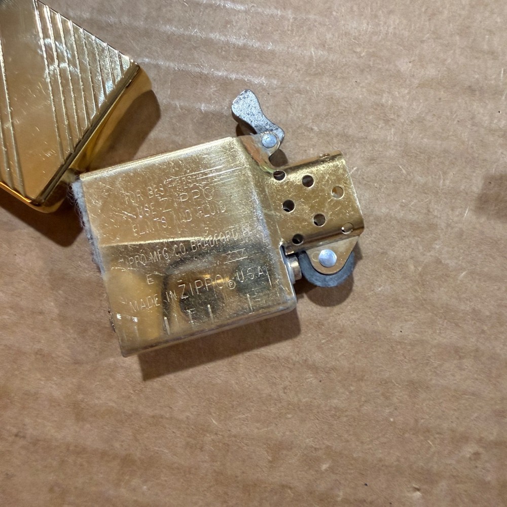 Vintage 1999 Zippo 31 GP Classic UNFIRED Lighter