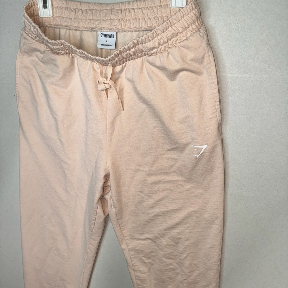 Gymshark Training Joggers Light Pink Size L
